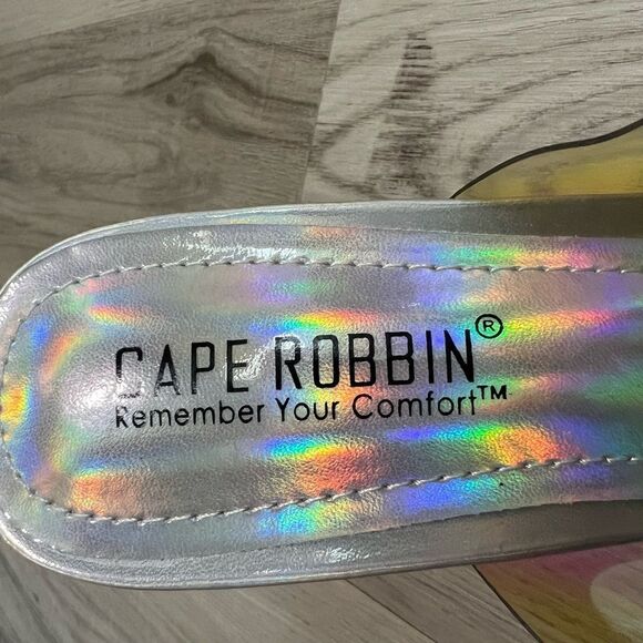 NWT Cape Robbin FUSION TRANSPARENT CLEAR Holographic CHUNKY BLOCK HEELS sz 7 - Picture 10 of 10